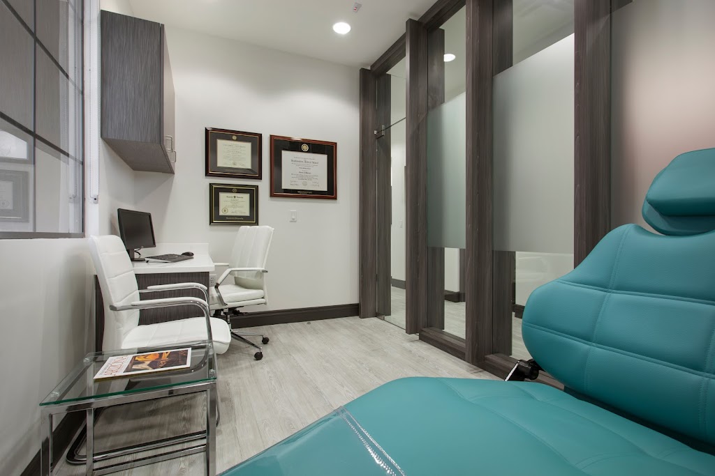 Nicolas Bebeau MD, DDS, FACS: Oral & Maxillofacial Surgery of Phoenix | 5410 N Scottsdale Rd Ste B-100, Scottsdale, AZ 85253, USA | Phone: (480) 745-2430