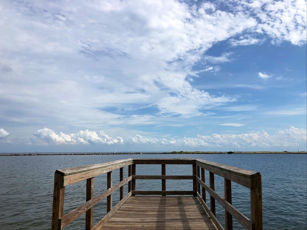 Demens Landing Park | Bayshore Dr. & 2nd Ave. S, 525-549 2nd Ave SE, St. Petersburg, FL 33701, USA | Phone: (727) 893-7441