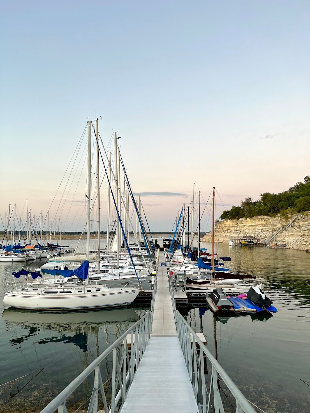 Sail & Ski Yacht Club Marina | 16406 Stewart Rd, Austin, TX 78734, USA | Phone: (512) 266-2507