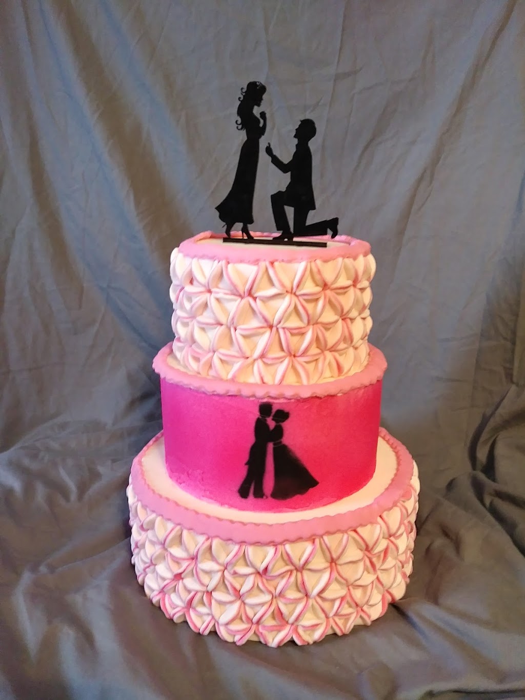 D and K Cakes | 92 W Pine St, Gloversville, NY 12078, USA | Phone: (518) 224-0041