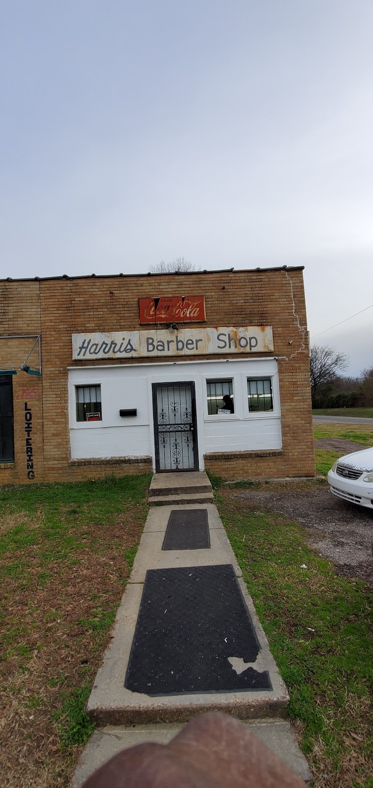 Harris Barber Shop | 387 Outer Pkwy, Memphis, TN 38109, USA | Phone: (901) 775-9603