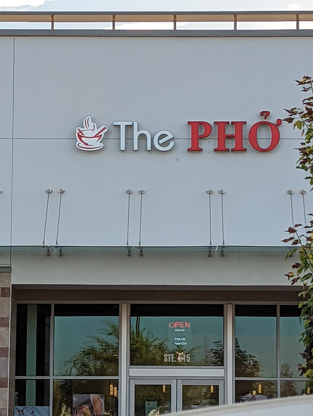 The Pho | 3401 Oakdale Rd ste 515, Modesto, CA 95355, USA | Phone: (209) 857-5951