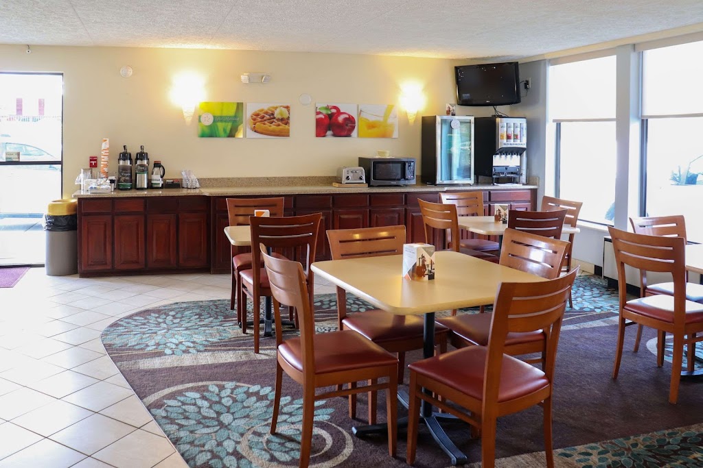 Quality Inn - Roxboro South | 906 Durham Rd, Roxboro, NC 27573, USA | Phone: (336) 599-3800