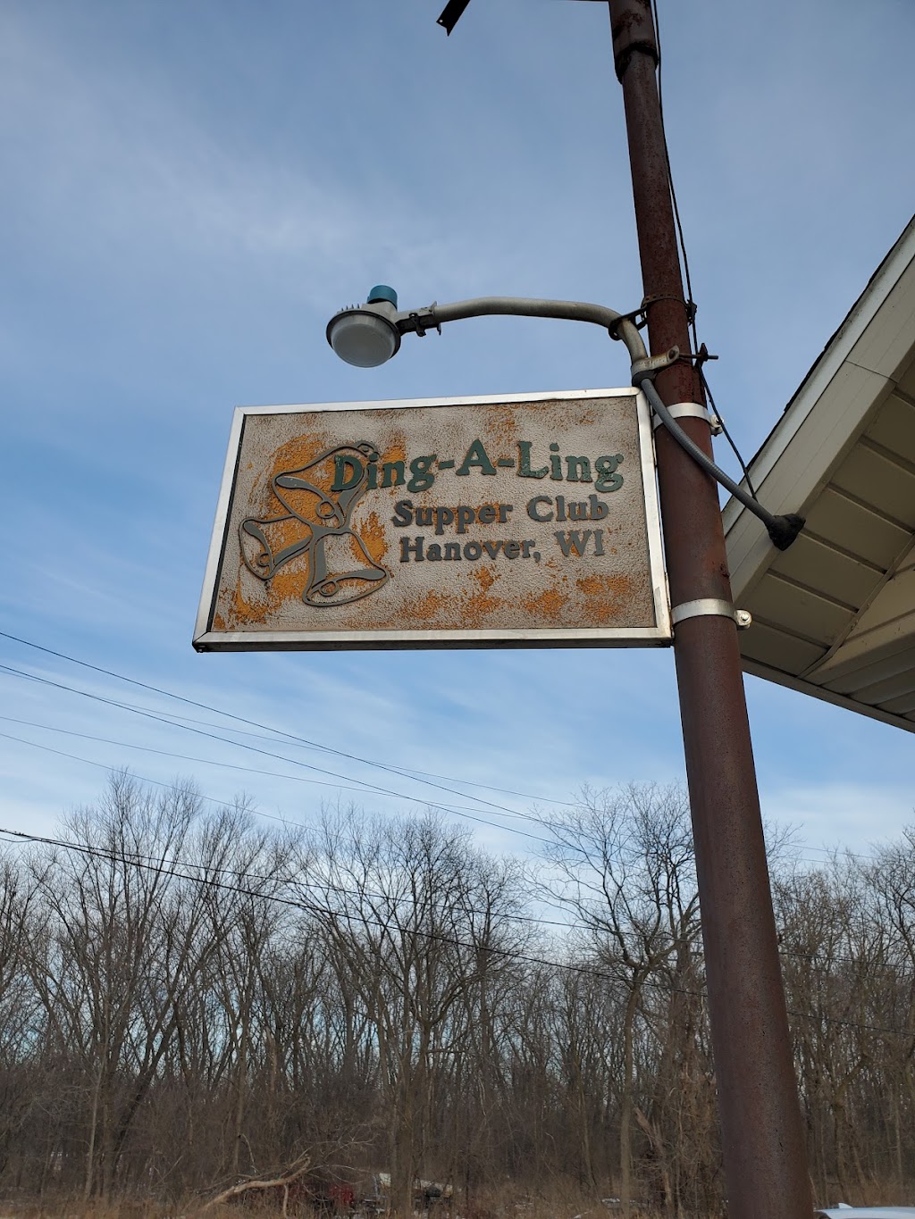 Ding-A-Ling Supper Club | 8215 W Race St, Orfordville, WI 53576, USA | Phone: (608) 879-9209
