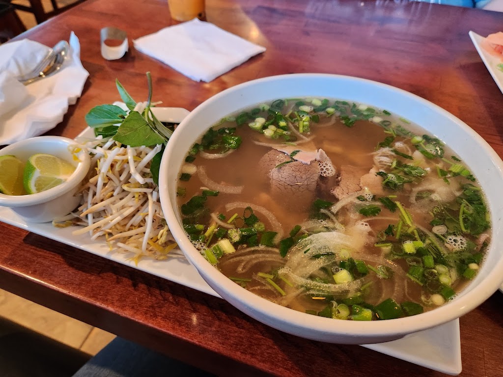 Pho V Noodle House & Sushi | 3504 Harwood Rd, Bedford, TX 76021, USA | Phone: (817) 864-0222