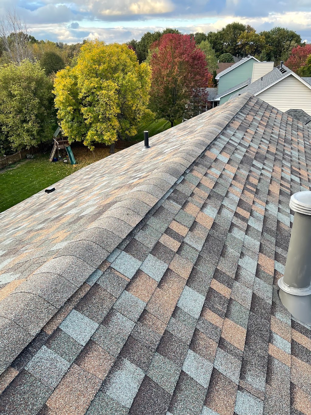 Revive Roofing and Restoration | 2003 ONeil Rd, Hudson, WI 54016, USA | Phone: (651) 478-2422