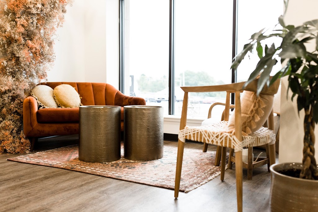 Heart + Soul House of Beauty | 350 Northern Blvd Suite 9, Albany, NY 12204, USA | Phone: (518) 472-0051