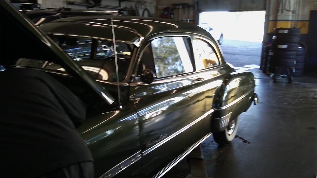 Slims Motor Clinic | 14101 7th Ave NW, Anoka, MN 55304, USA | Phone: (763) 421-0092