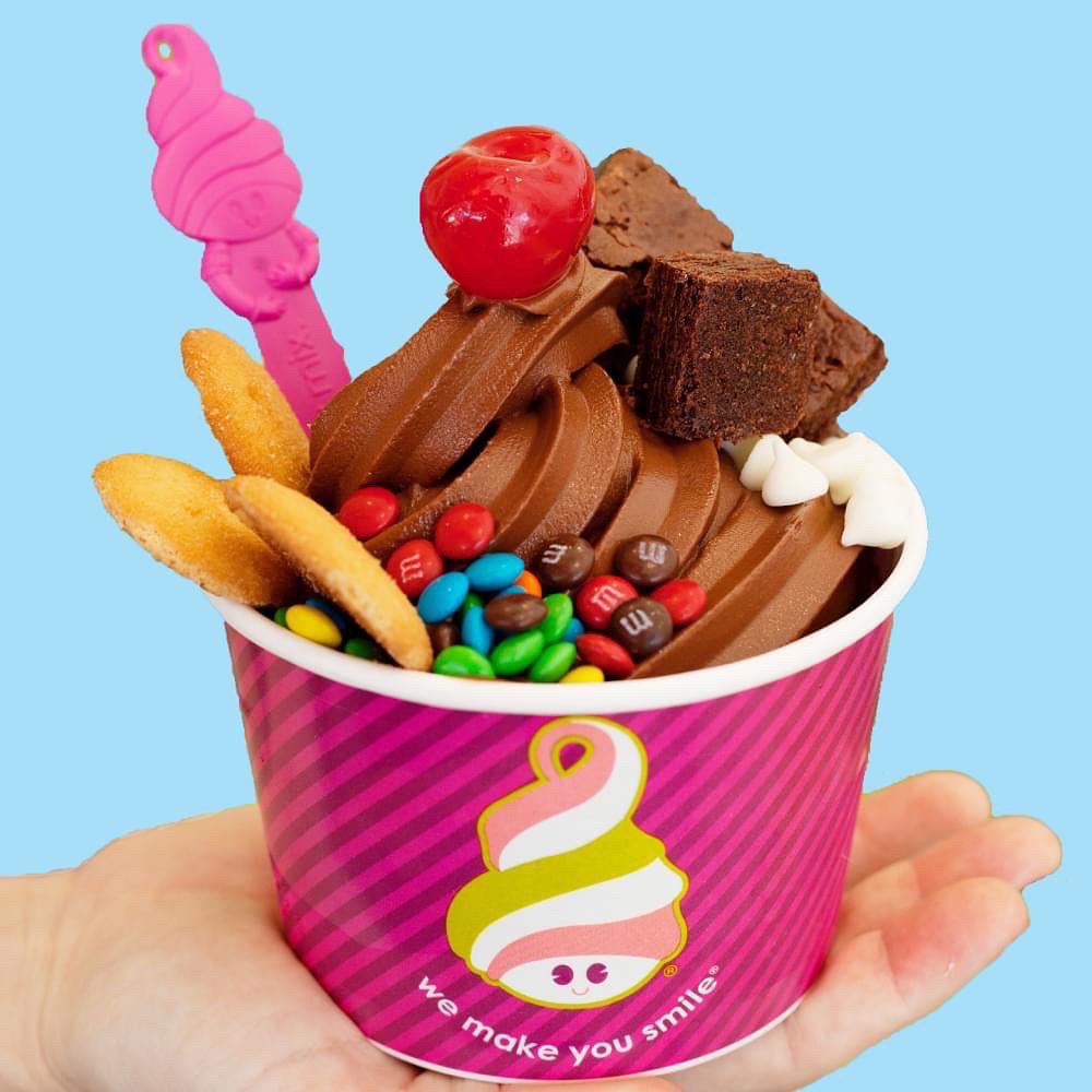 Menchies Frozen Yogurt | 510 Hidden Valley Pkwy Ste 102, Corona, CA 92879, USA | Phone: (951) 898-4523