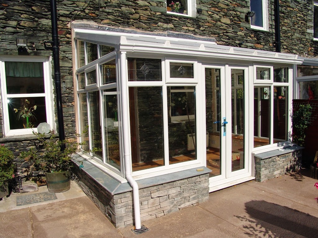 Accolade Windows & Conservatories LLP | 92 Old Milton Rd, New Milton BH25 6EB, UK | Phone: 01425 276655