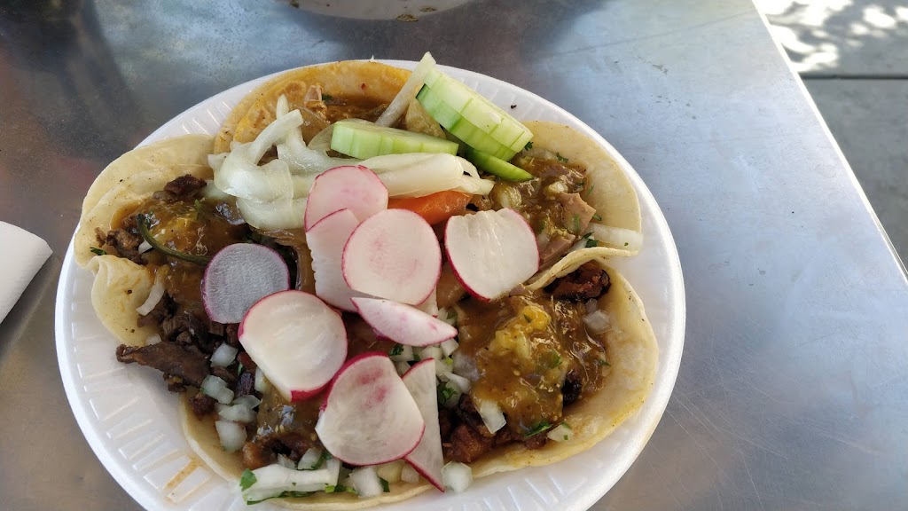 Tacos El Parque | 1124 W Redondo Beach Blvd, Gardena, CA 90247 | Phone: (310) 538-3000