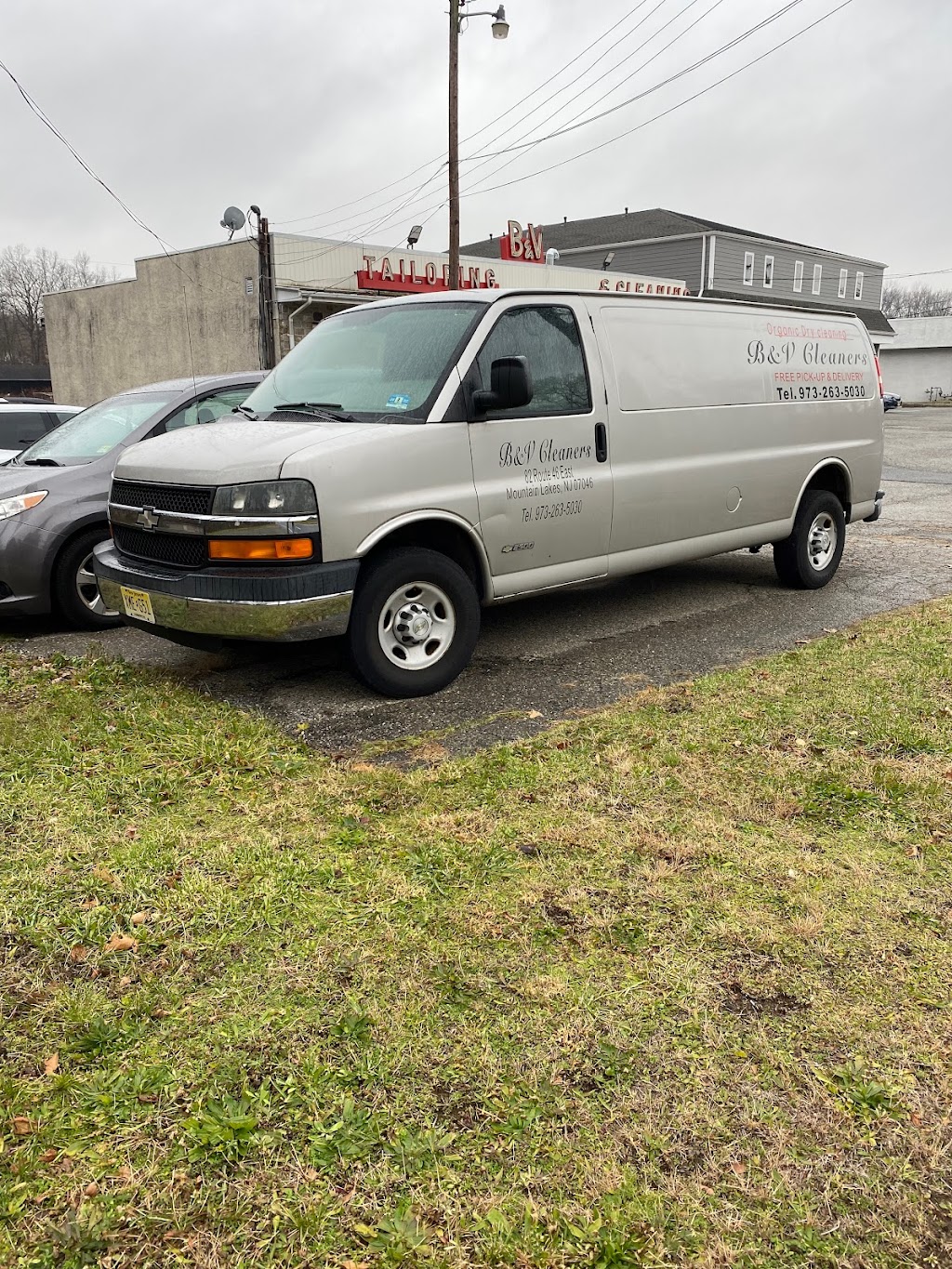 B & V Tailoring & Cleaning Co | 82 US-46, Mountain Lakes, NJ 07046, USA | Phone: (973) 263-5030
