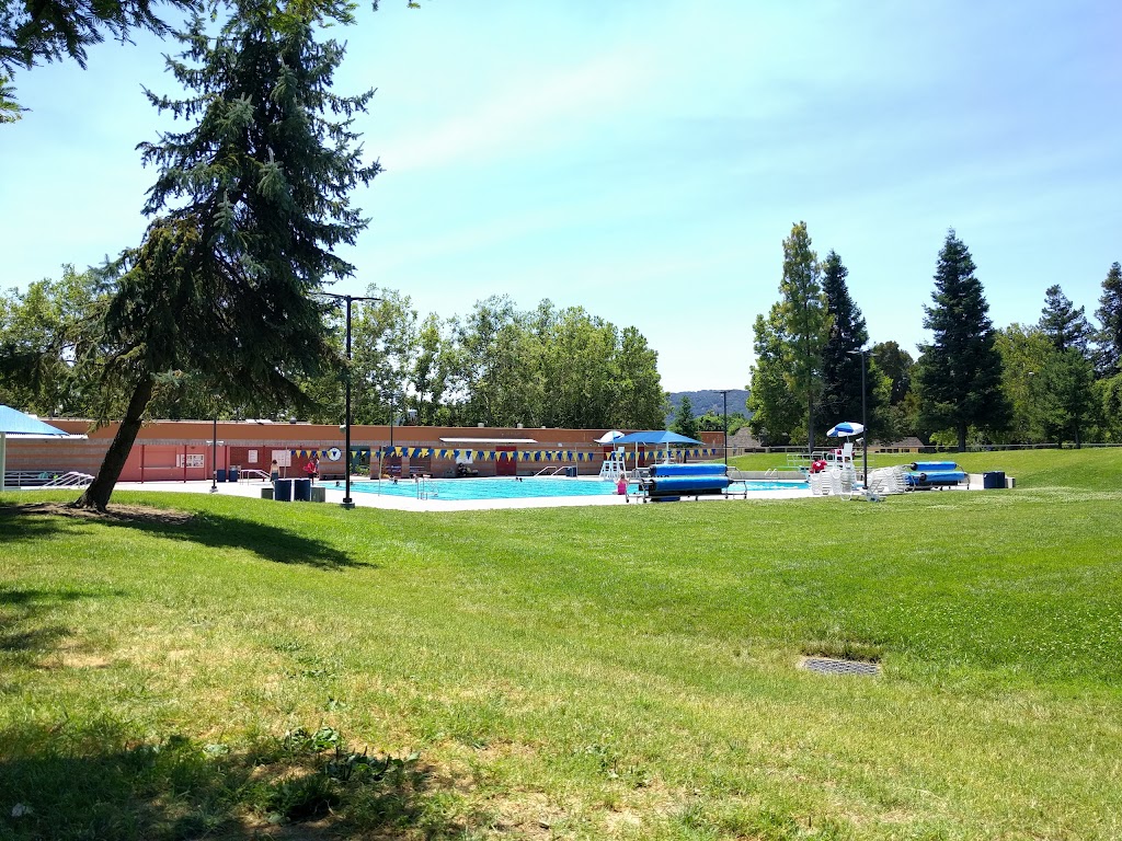 Dolores Bengtson Aquatic Center | 4455 Black Ave, Pleasanton, CA 94566, USA | Phone: (925) 931-3420