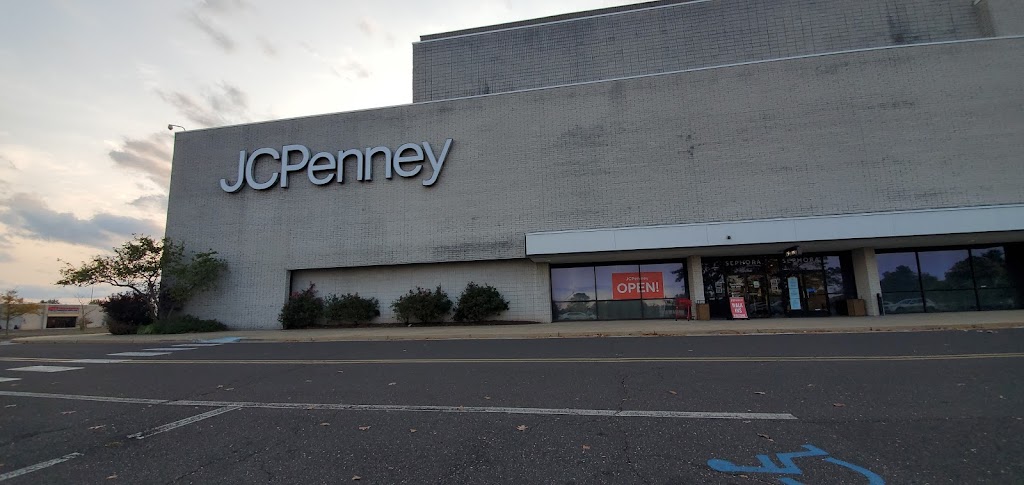 JCPenney | 300 Montgomery Mall, North Wales, PA 19454, USA | Phone: (215) 362-2100