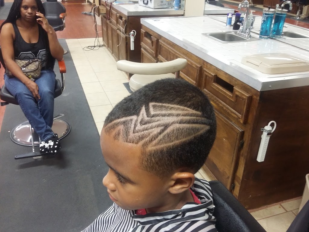 Newmens Barber Shop | 4700 Loyola Ln, Austin, TX 76543, USA | Phone: (512) 662-8268