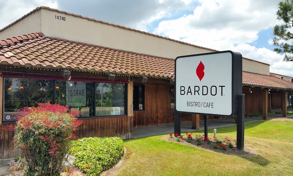 BARDOT Bistro Café | 14740 Beach Blvd, La Mirada, CA 90638, USA | Phone: (714) 521-0079