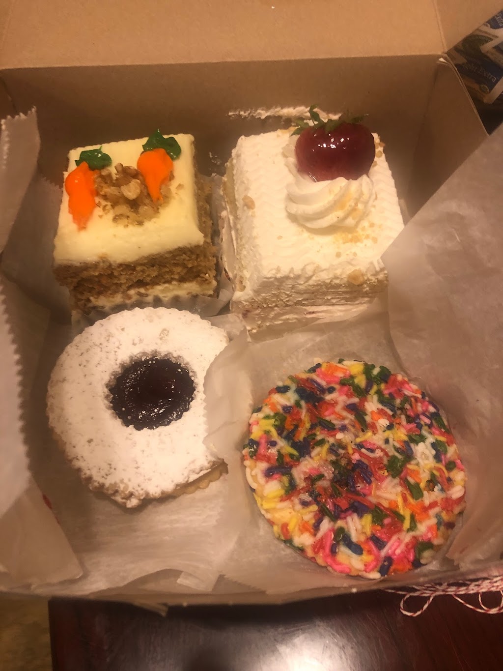 New Rochelle Bakery | 149 North Ave, New Rochelle, NY 10801, USA | Phone: (914) 468-6444