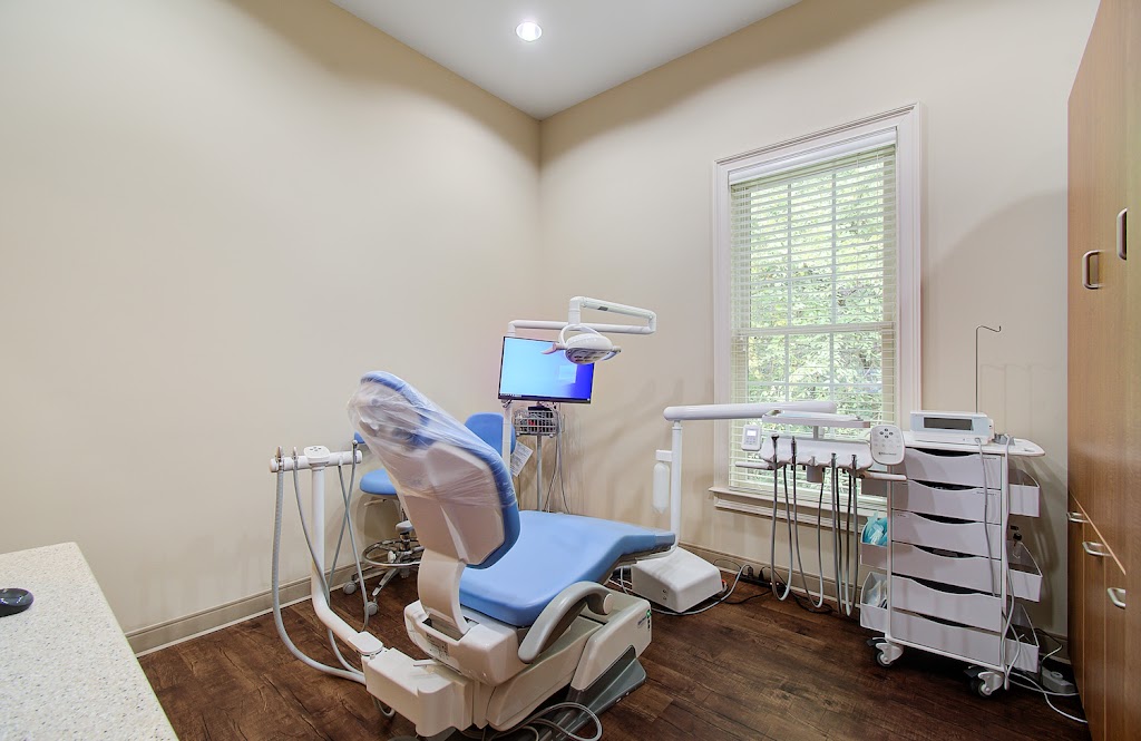 Dental Images of Gwinnett | 916 Lawrenceville Hwy #201, Lawrenceville, GA 30046, USA | Phone: (770) 995-9255