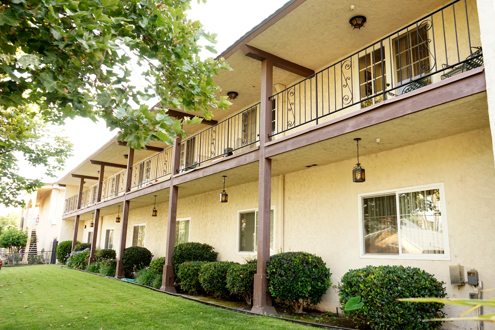 Hollybrook Senior Living | 2025 N Bush St, Santa Ana, CA 92706, USA | Phone: (714) 541-3357