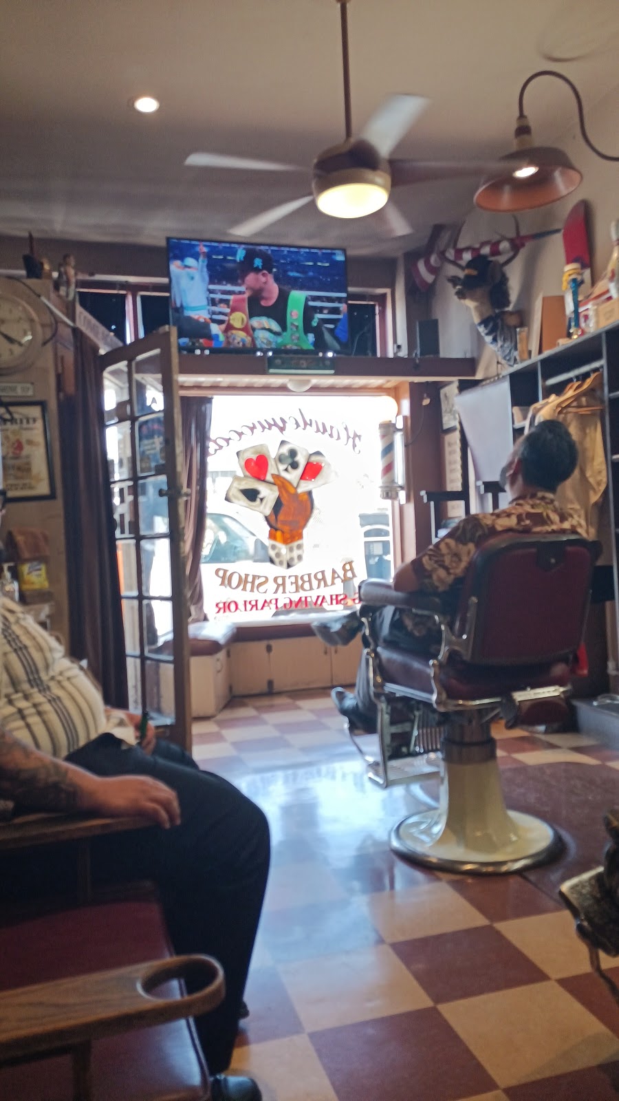 Hawleywoods Barber Shop | 2234 E 4th St, Long Beach, CA 90814, USA | Phone: (562) 434-5405