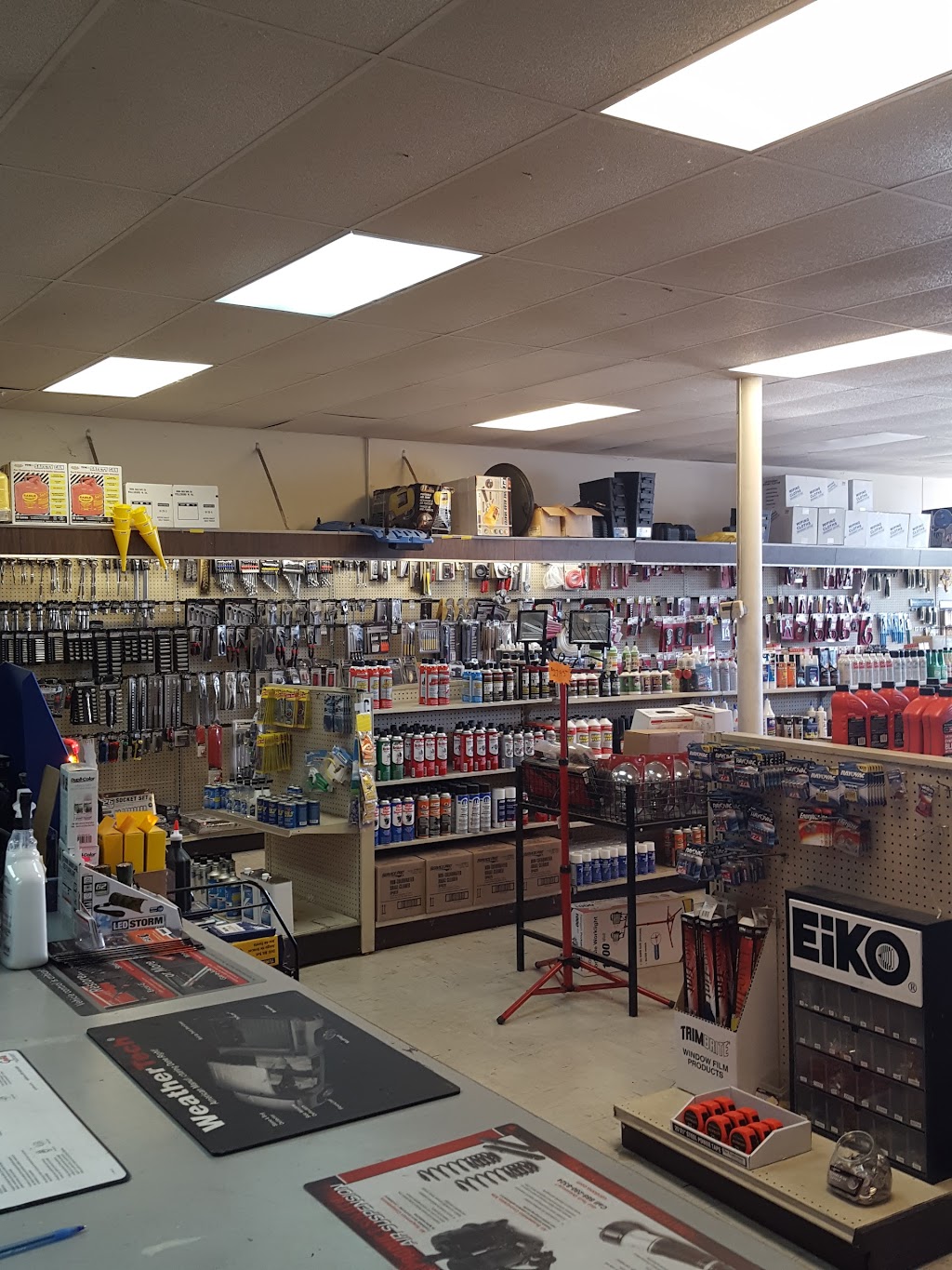 AOC Auto parts | 702 N Alamo St, Refugio, TX 78377, USA | Phone: (361) 526-4721