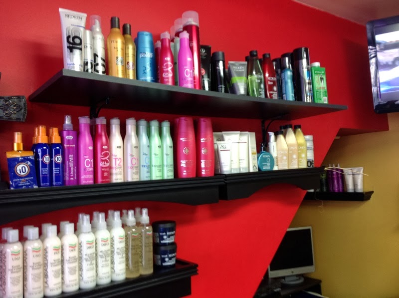 Hair Hut Studio Salon | 295 Saw Mill River Rd # A, Yonkers, NY 10701, USA | Phone: (914) 969-1400