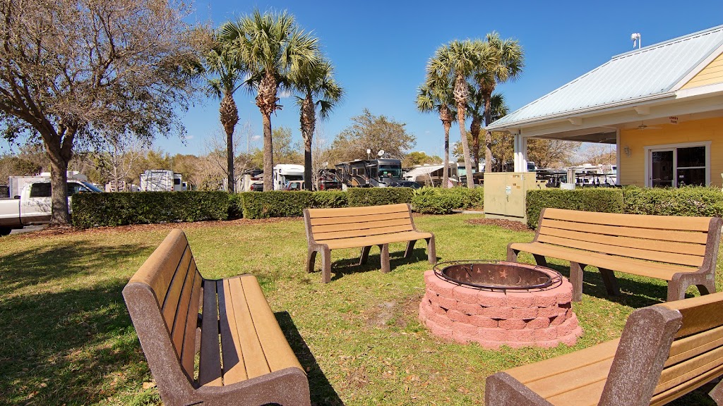 Lazydays RV Resort | 3004, 6210 County Rd 579, Seffner, FL 33584, USA | Phone: (866) 531-6822