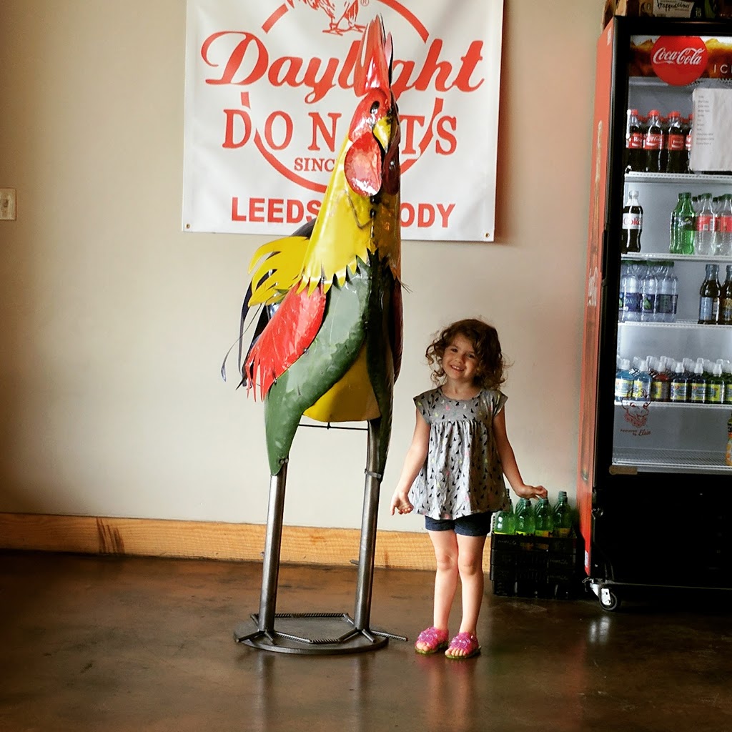 Daylight Donuts | 7480 Parkway Dr #132, Leeds, AL 35094, USA | Phone: (205) 702-6717