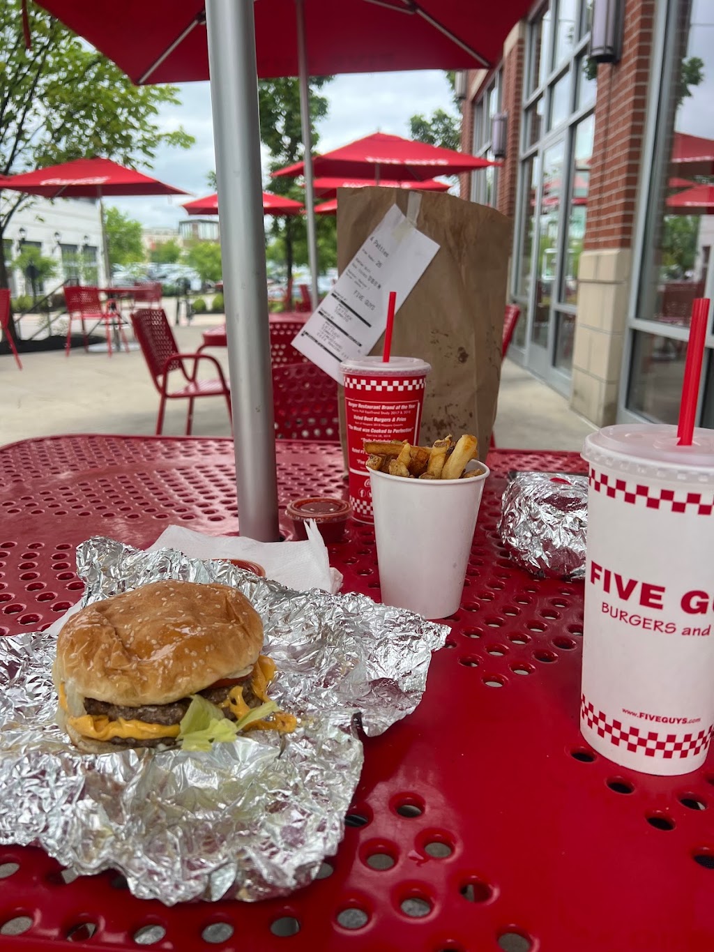 Five Guys | 10635 Innovation Drive, Miamisburg, OH 45342, USA | Phone: (937) 865-9199