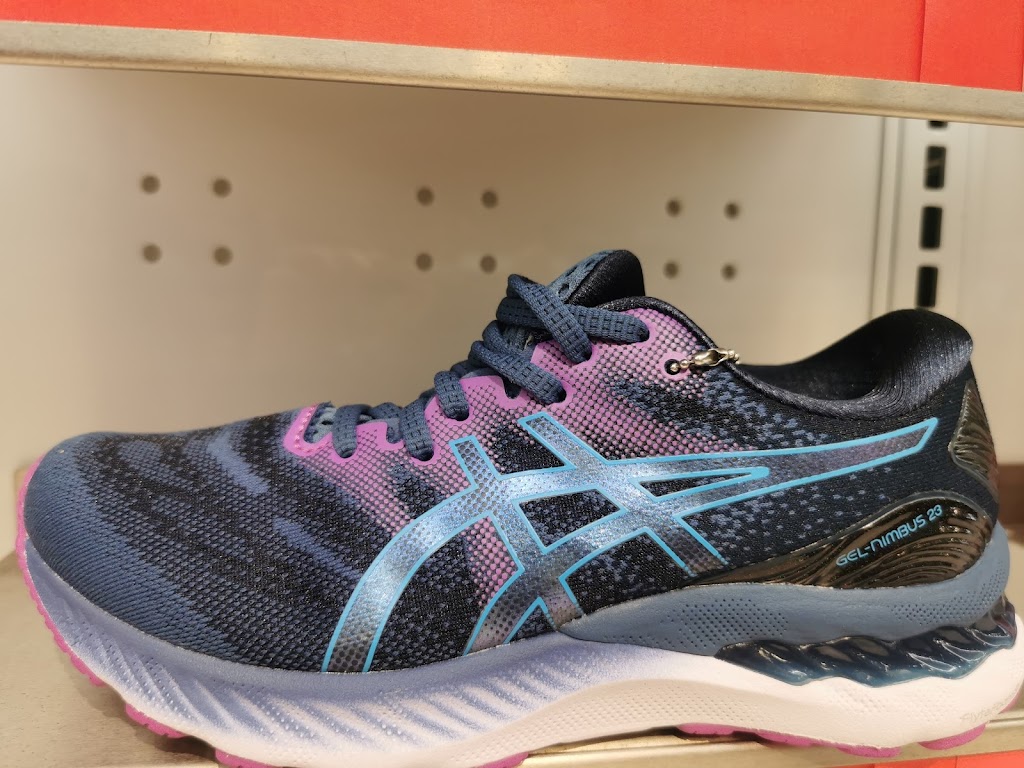 ASICS Outlet | 6401 Marana Center Blvd, Tucson, AZ 85742, USA | Phone: (520) 686-5682