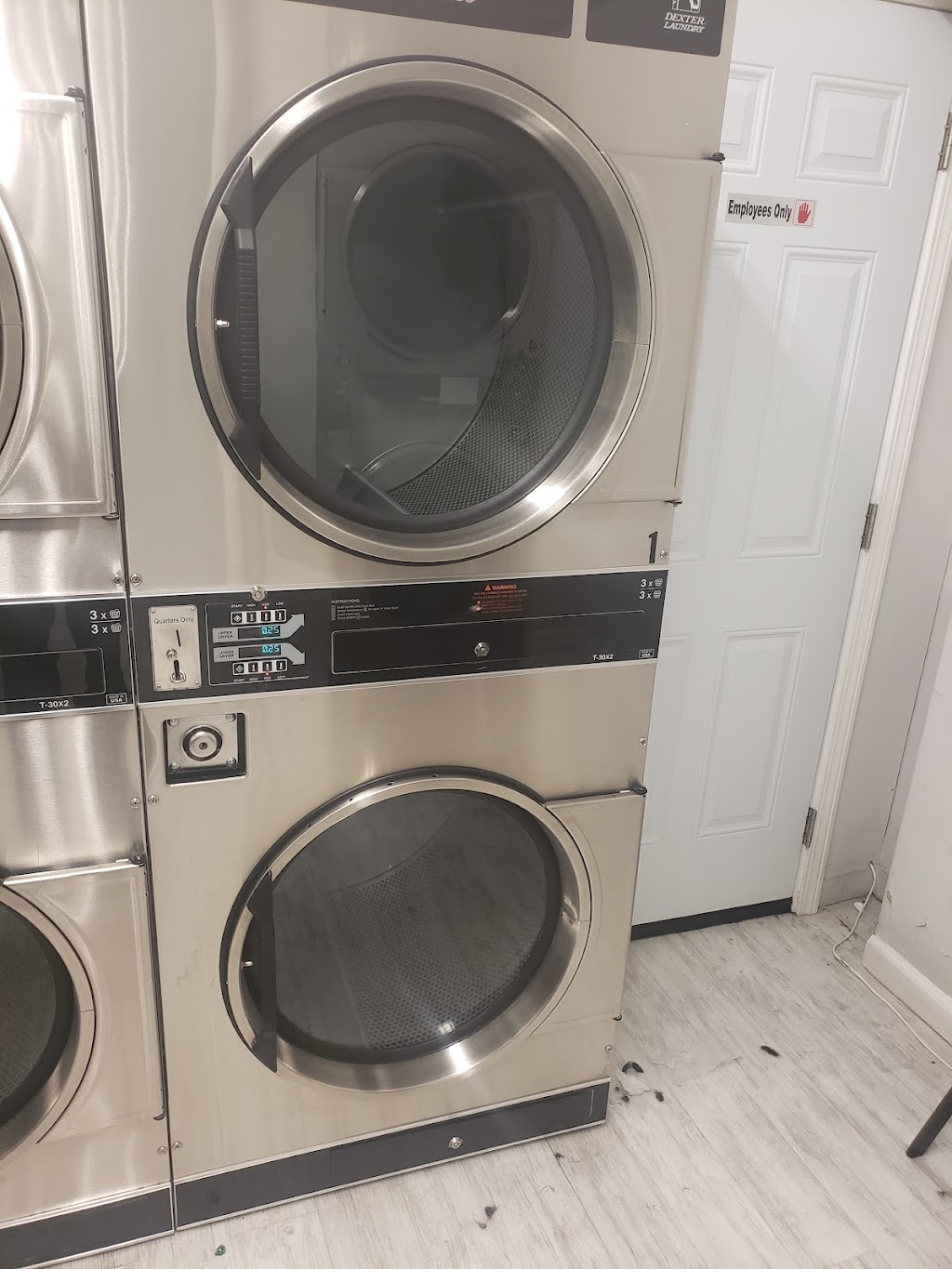 Arguello Laundry | 717 Arguello St, Redwood City, CA 94063, USA | Phone: (650) 368-7903