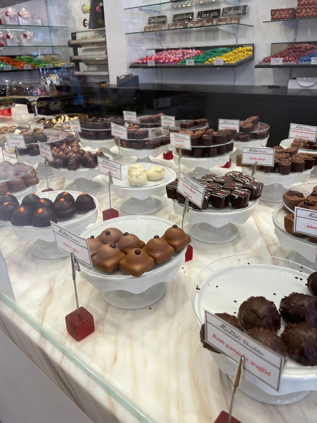 Martinez Chocolatier De Pijp | Ferdinand Bolstraat 109H, 1072 LE Amsterdam, Netherlands | Phone: 020 362 9525