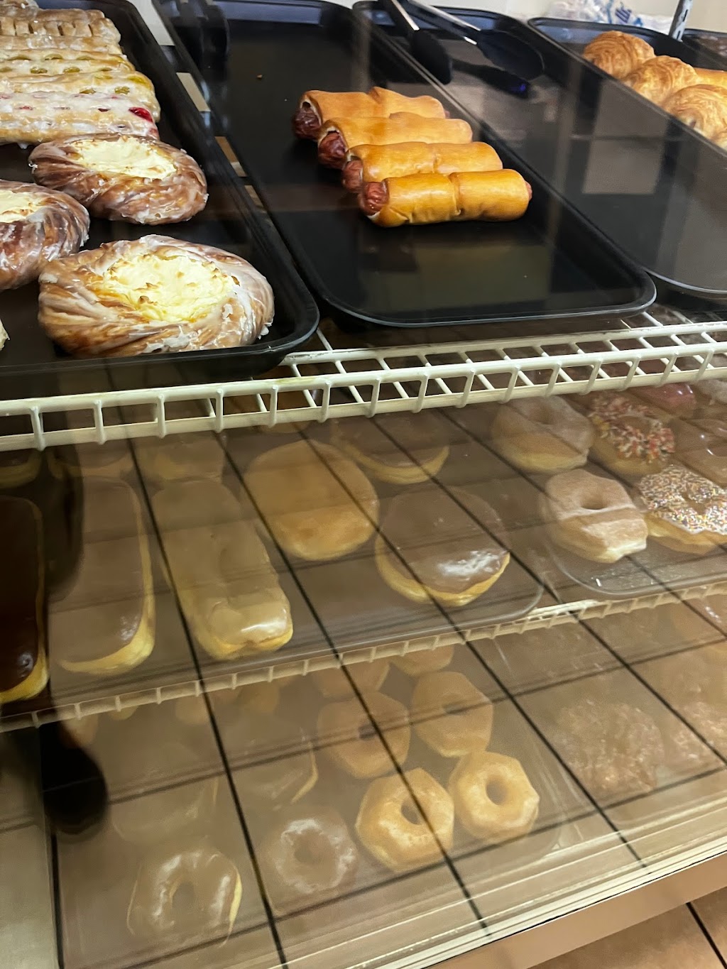 Beltline Donuts | 615 S Belt Line Rd, Irving, TX 75060, USA | Phone: (972) 513-2299