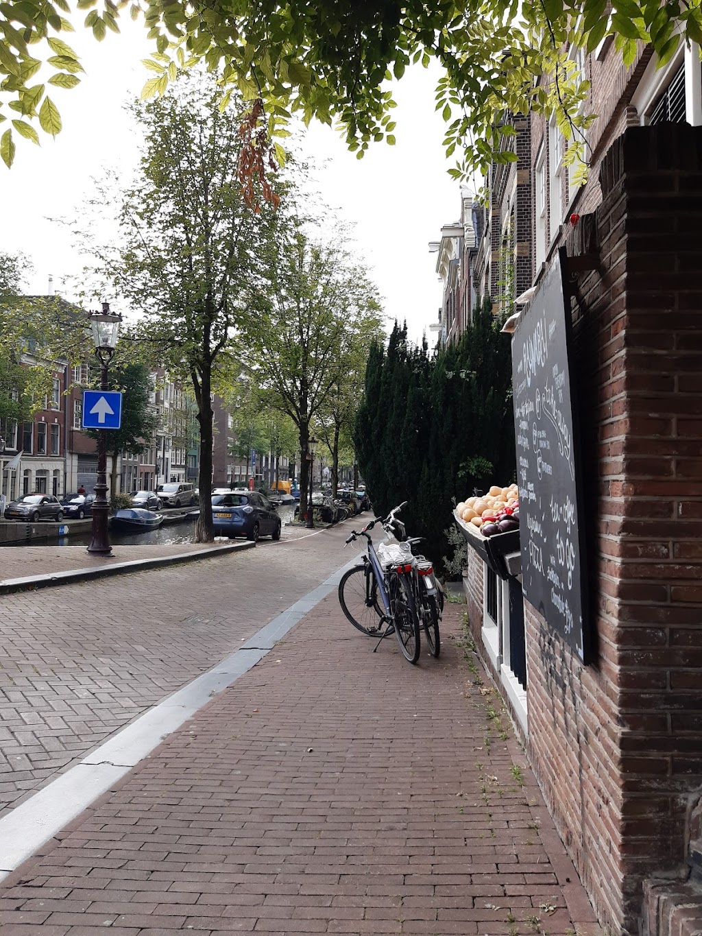 Raïnaraï | Prinsengracht 252, 1016 HG Amsterdam, Netherlands | Phone: 020 624 9791