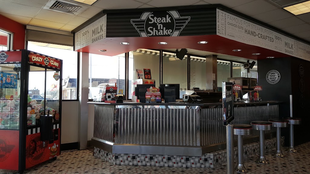 Steak n Shake | 2221 1st Capitol Dr, St Charles, MO 63301, USA | Phone: (636) 724-3234