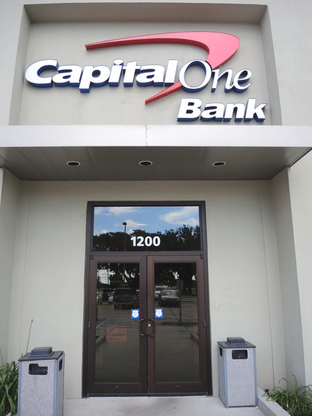 Capital One Bank | 1200 W Airline Hwy, Laplace, LA 70068, USA | Phone: (985) 652-6384