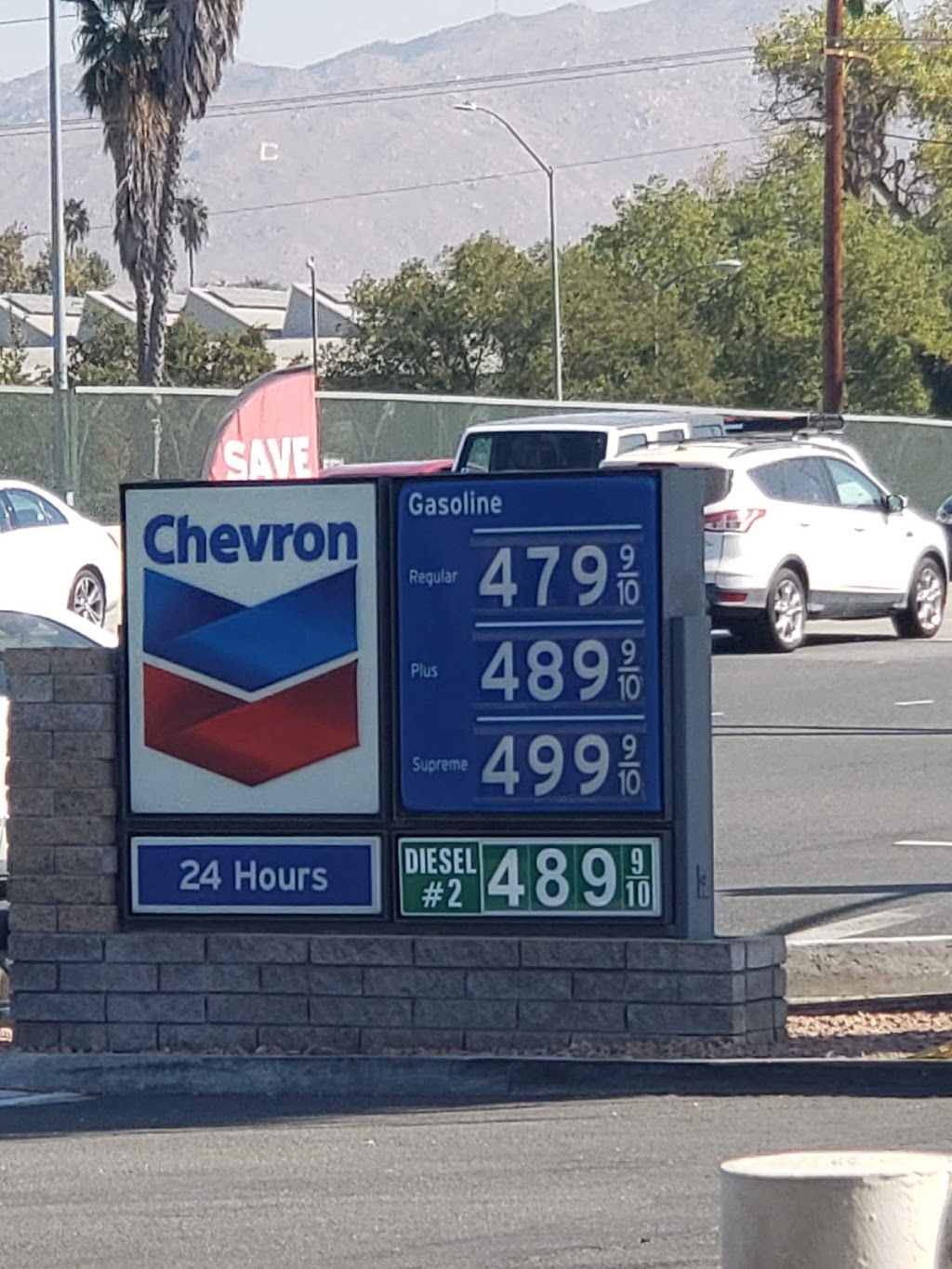 Chevron Gas Station | 3304 14th St, Riverside, CA 92501, USA | Phone: (951) 684-5560