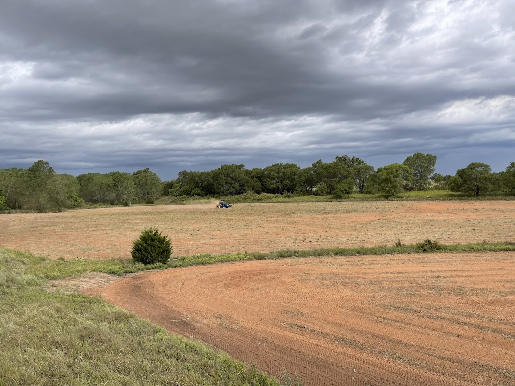 Vedder land management | 14 S Obee Rd, Hutchinson, KS 67501, USA | Phone: (620) 899-8792