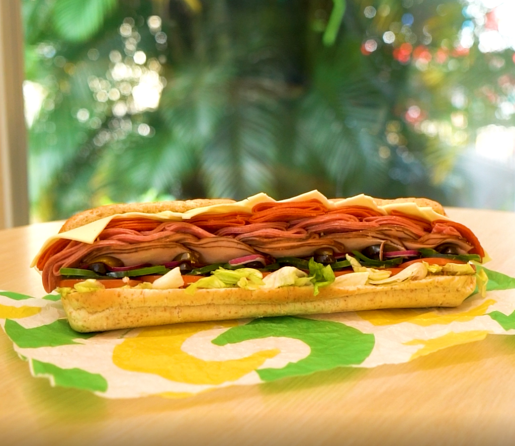 Subway | Av Santiago Troncoso 474 Loc 6 Fracc Praderas Del Sur N/a, 32599 Cd Juárez, Chih., Mexico | Phone: 656 258 1761