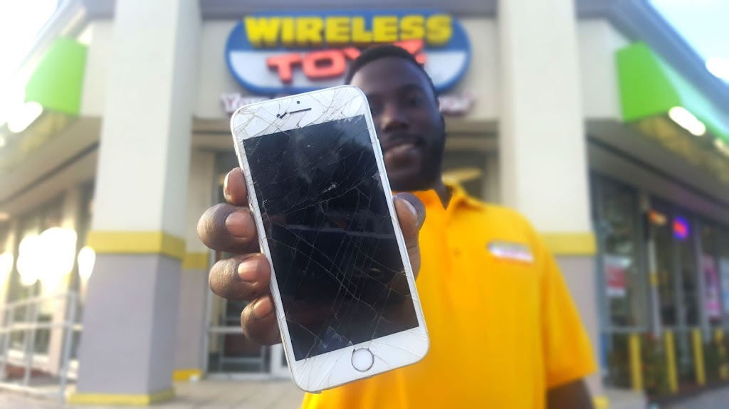 Wireless Toyz North Miami | iPhone Repair 33161 | 994 NE 135th St, North Miami, FL 33161, USA | Phone: (305) 899-6212