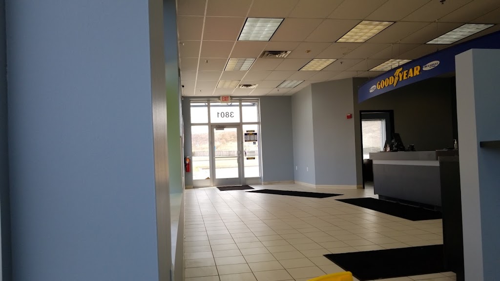 Heartland Tire | 3801 Eagle Creek Blvd, Shakopee, MN 55379, USA | Phone: (952) 800-3950