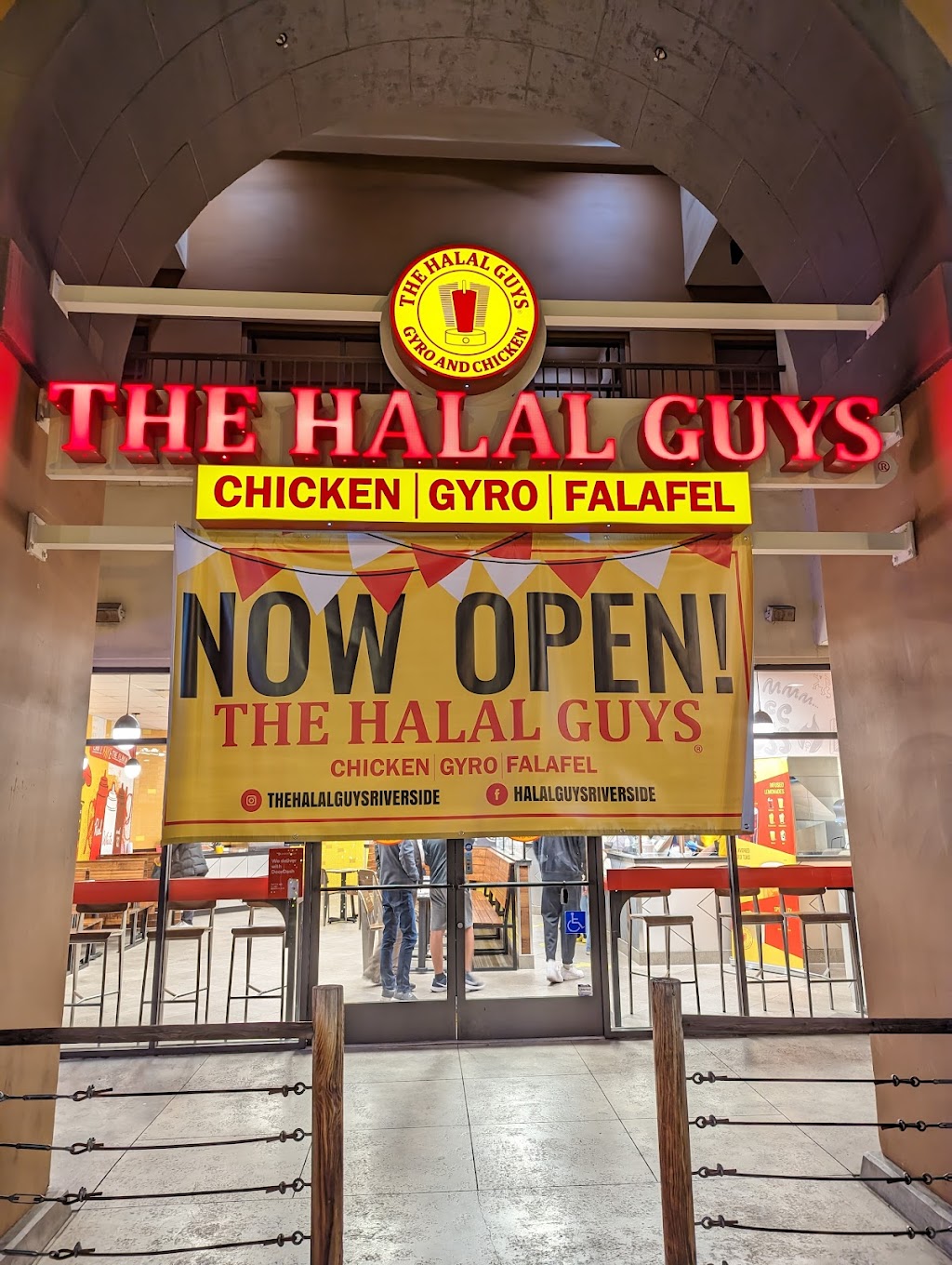 The Halal Guys | 1201 University Ave STE 102, Riverside, CA 92507, USA | Phone: (951) 742-7656