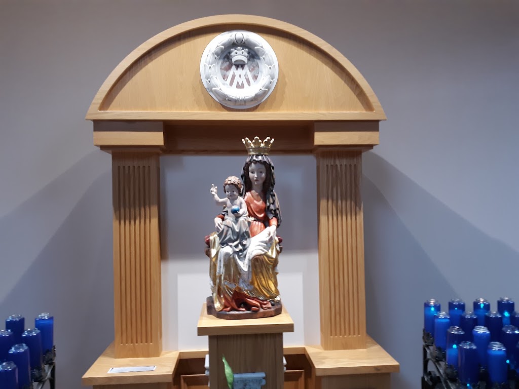 Mary, Mother of Wisdom Chapel | Latrobe, PA 15650, USA | Phone: (724) 532-6600 ext. 2350