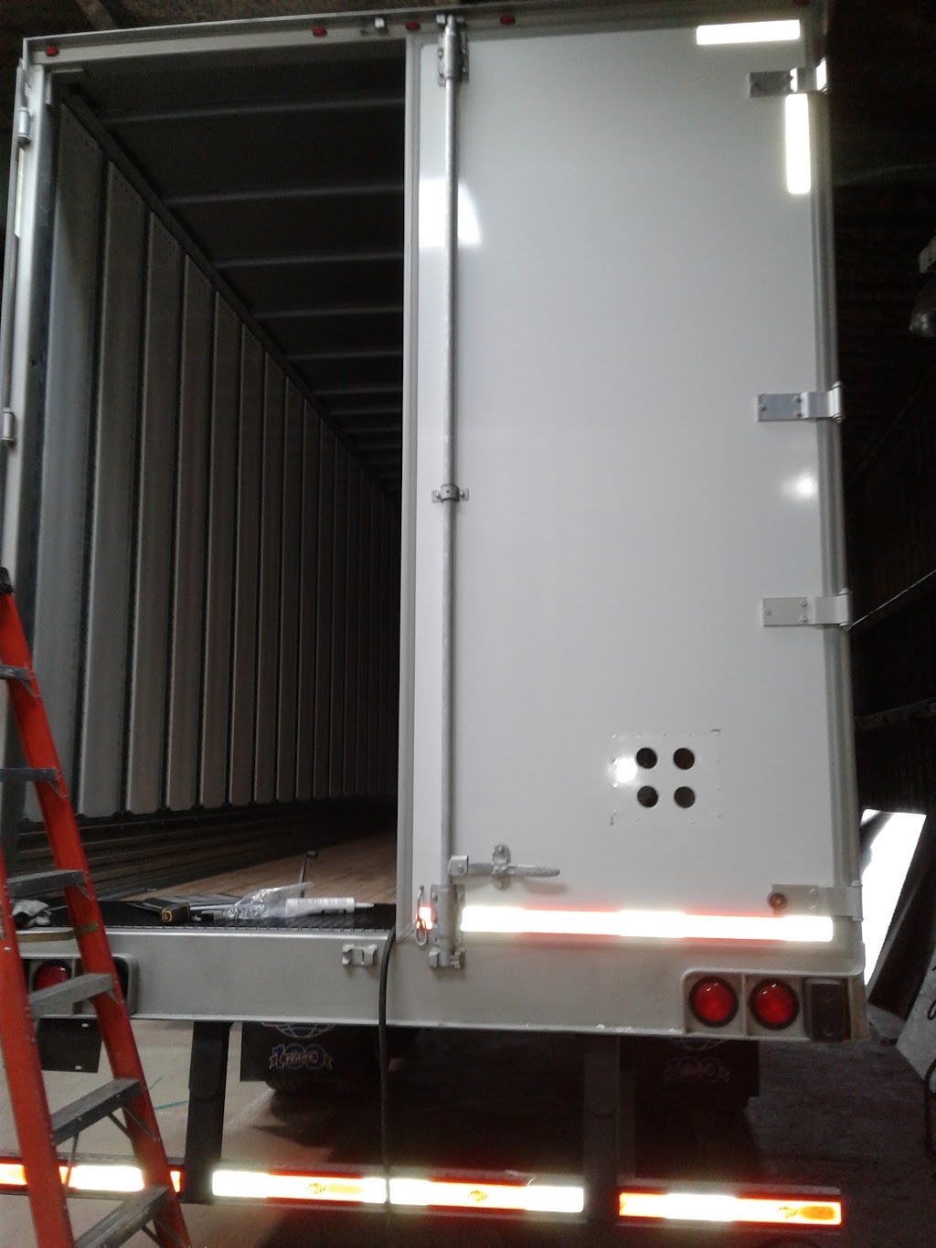 Utility Trailer Sales Of Tennessee | 6280 Leeville Pike, Lebanon, TN 37090, USA | Phone: (615) 444-7050