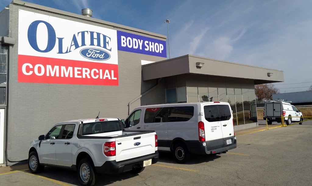 Olathe Ford Lincoln Body Shop | 205 S Fir St, Olathe, KS 66061, USA | Phone: (913) 397-0900