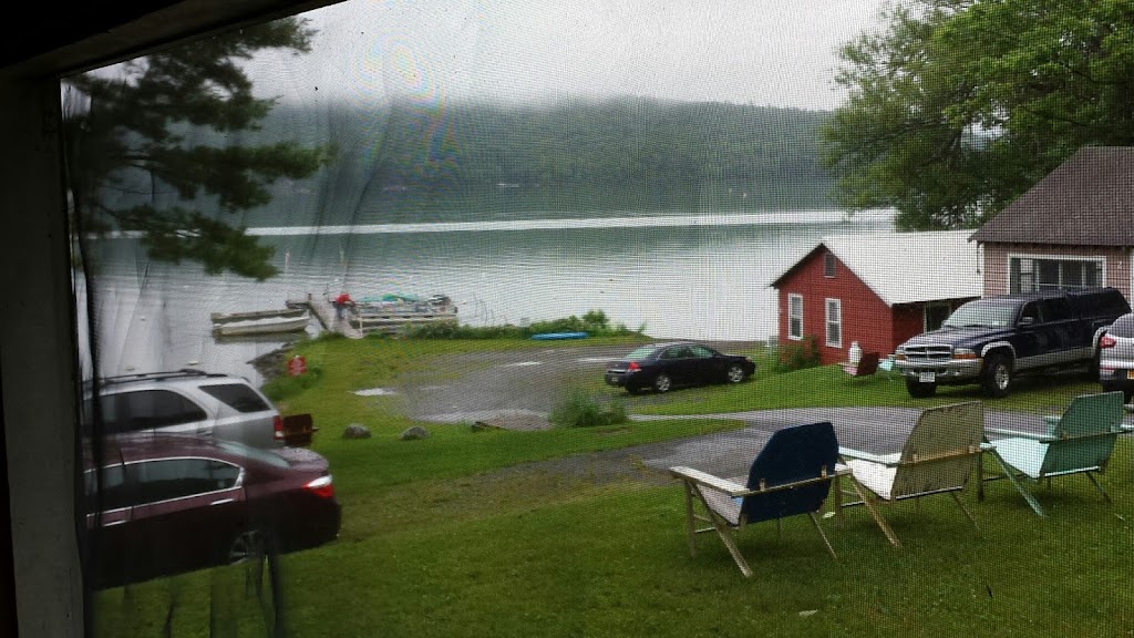 Aalsmeer Motel & Cottages on Otsego Lake | 7078 NY-80, Cooperstown, NY 13326, USA | Phone: (607) 547-8819