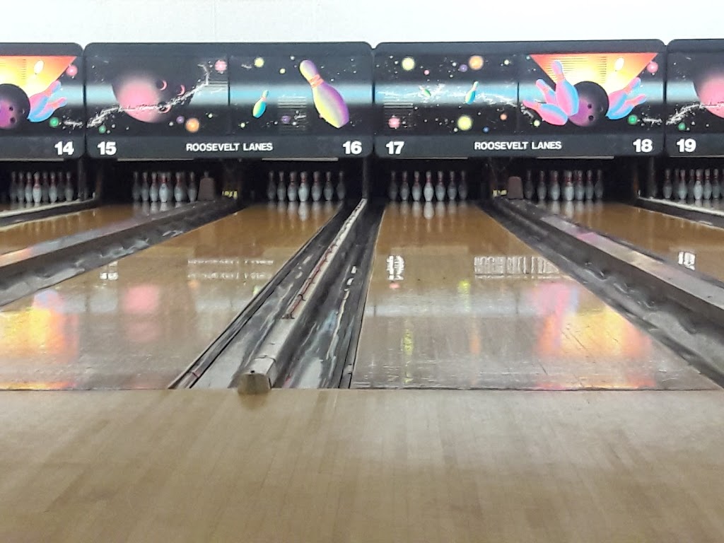 Roosevelt Lanes Recreation | 6701 Roosevelt Ave, Allen Park, MI 48101, USA | Phone: (313) 381-0222