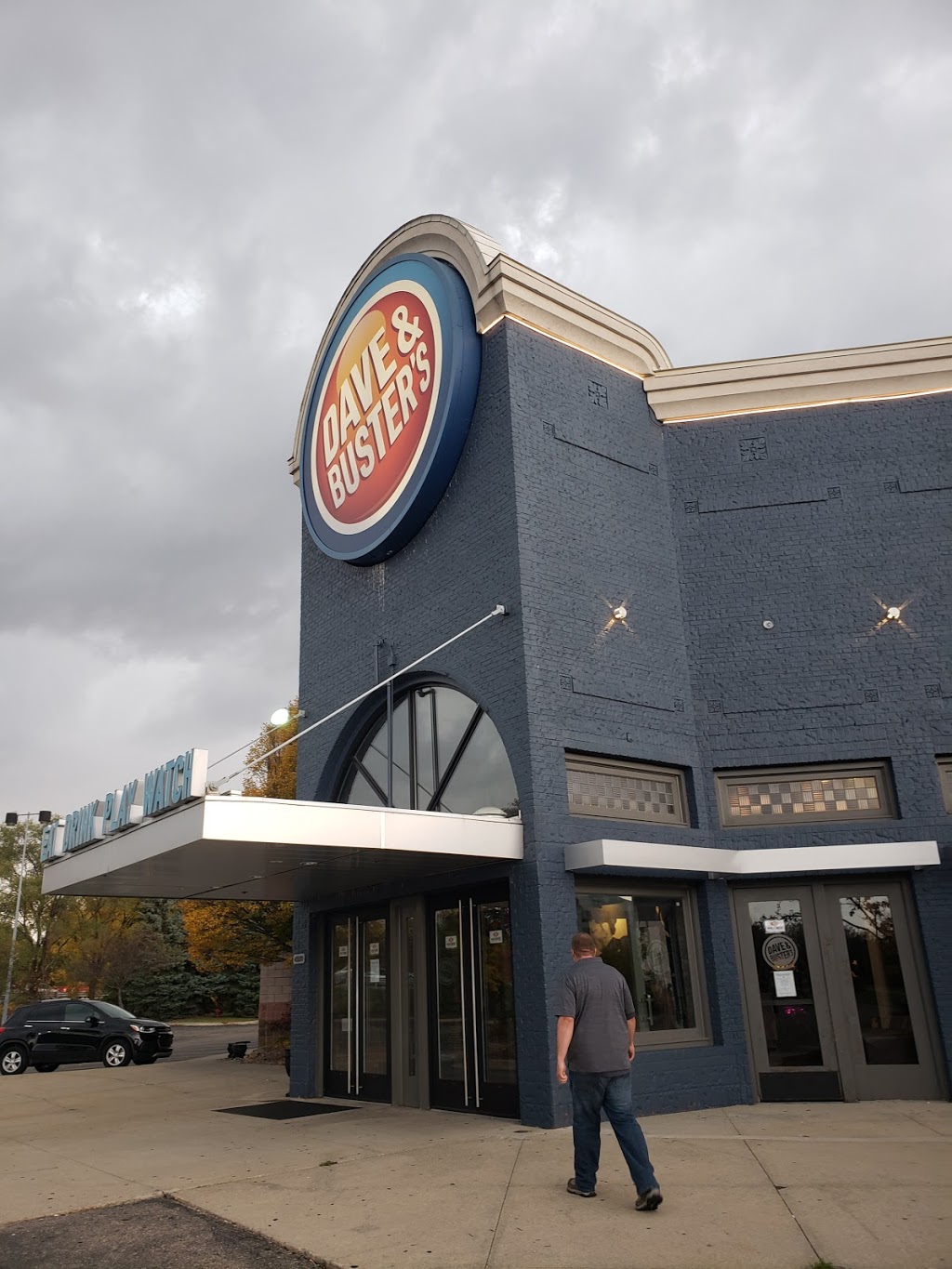 Dave & Busters | 45511 Park Ave, Utica, MI 48315, USA | Phone: (586) 930-1515