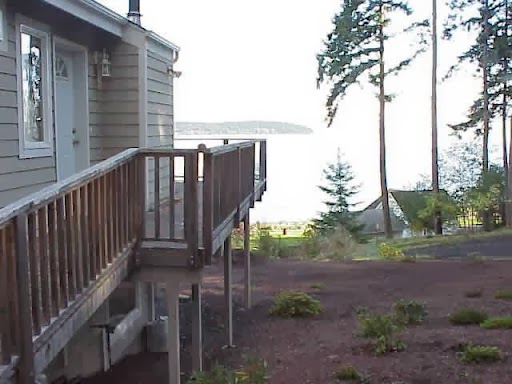 Oak Bay Getaway | 224 Yarr Johnson Rd, Port Hadlock-Irondale, WA 98339, USA | Phone: (201) 694-8092