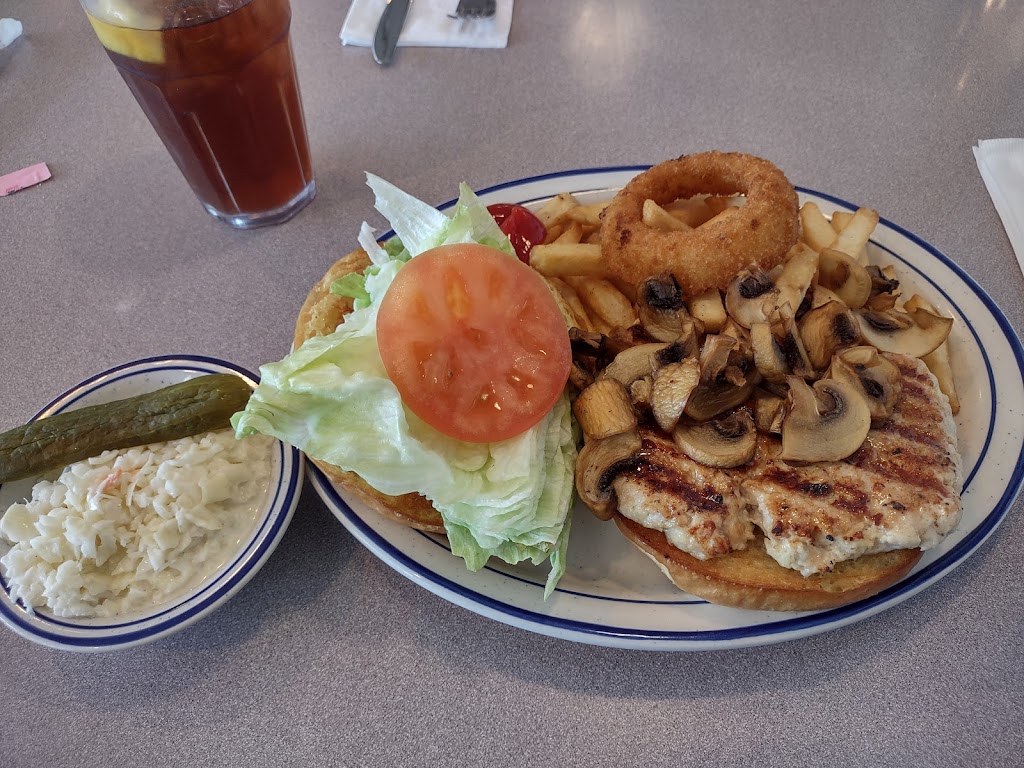 Blue Angel Diner | 1000 Old Country Rd, Plainview, NY 11803, USA | Phone: (516) 932-1160